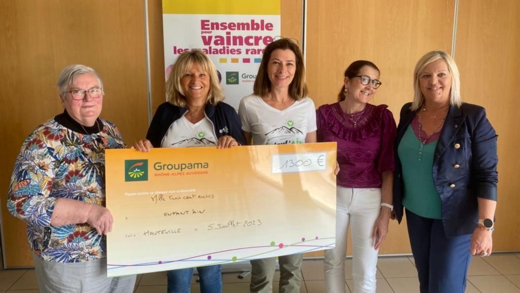 REMISE DE CHÈQUE JOURNÉE SOLIDAIRE GROUPAMA