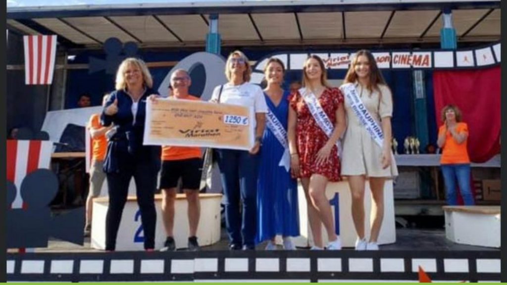 REMISE DE CHÈQUE DES ENTREPRISES