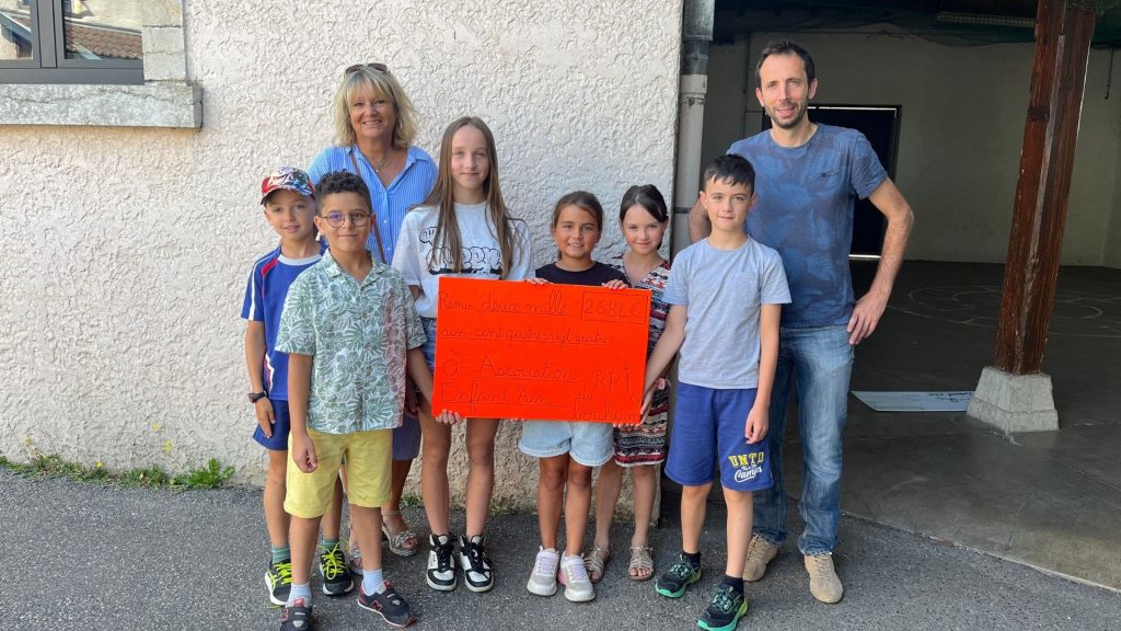 REMISE DE CHÈQUE ÉCOLE FARAMANS